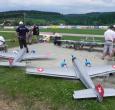 Grossmodelle auf dem Flugplatz in Oberkulm