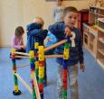 "Wir spielen nicht, wir bauen", hiess es im Kindergarten