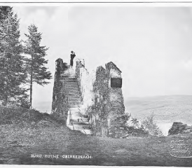 Eine der wenigen Originalbilder, die erhalten geblieben sind: Eine Postkarte, die 1938 abgestempelt wurde, zeigt die Aussichtsplattform, die bis 1942 auf der Burg Oberrinach gestanden hat. (Bild: zVg.)