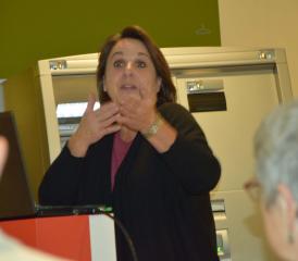 Monika Gajon erklärte den zahlreichen Zuhörern, was die Pro Senectute ist und was sie bietet