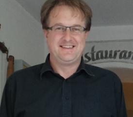 Amtsübergabe hat stattgefunden: Peter Lüthi ist der neue Schlossrueder Kanzler