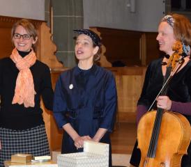 Musiktheater mit Ruth Ostertag (Klavier), Sabine Fehr (Madame Sonate) und Marita Binkert (Cello).