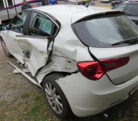 Unfall Hirschthal, 25. März (Bild: Kantonspolizei Aargau/zVg.)