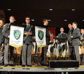 Ein flottes Korps bot in der Turnhalle Walde flotte Klänge