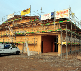 Die neue Reithalle im Moos entsteht (Bild: msu.)