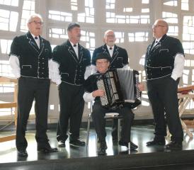 Eine erfolgreiche Formation, bestehend aus Mitgliedern des Jodlerchörli Suhrental