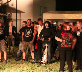 Das Wetter spielte im O’Hanlons-Garten mit: Gute Stimmung, auch wenn es «Hend oss» nicht ganz so voll war wie erhofft. (Bilder: rc.)