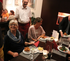 "Meet & Greet" der Kulmer Kandidierenden für den Grossen Rat, Wahlen 2016 - hier im Schlossgarten Schöftland (Bild: Remo Conoci)