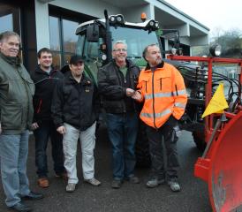 Kritisch richtet Franz Cavegn den Blick Richtung Westen – aber kein Schnee ist in Sicht