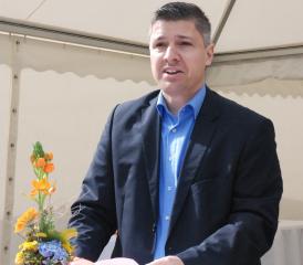 Gemeindeammann Andreas Urech ist glücklich über die Lösung am Müheler Bahnhof