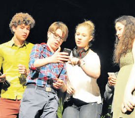 Schultheater der Kreisschule Homberg (Bild: hg.)