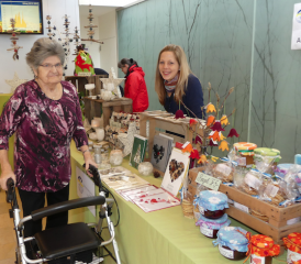 Herbstfest mit Koffermarkt im Alterszentrum Schiffländi in Gränichen (Bild: moha.)