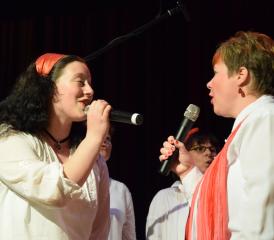 Livemusik und talentierte Solisten prägten das Jahreskonzert des chorstaffelbach