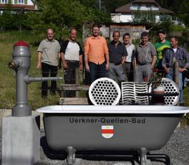Dank grosszügiger Sponsoren entstand das "Uerkner Quellen Bad"