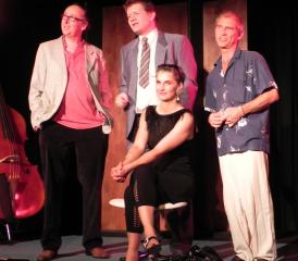 Die Akteure des Nina Theater