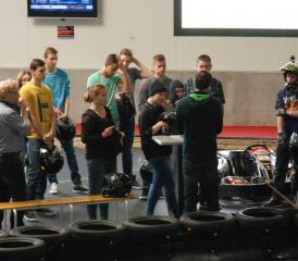 Check-in zu rasanten Runden mit dem GoKart