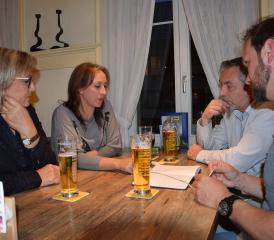 Die Probleme werden an der Wurzel gepackt: Silvia Morgenthaler und Tobias Stauber diskutierten mit interessierten Bürgern