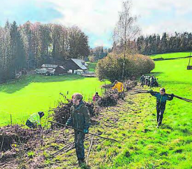 Der NVV Schöftland: Arbeitseinsatz für die Natur. (Bild: zVg.)