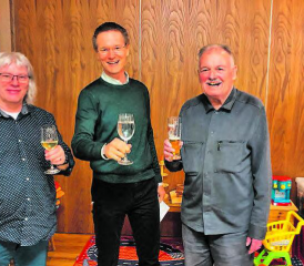 Fröhliche Generalversammlung des Männerchors Aesch LU. (Bild: zVg.)