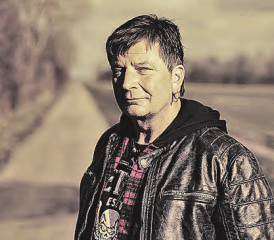 Berührend und persönlich: Die Musik von George, dem Mundartrocker aus dem Berner Seeland. (Bild: zVg.)