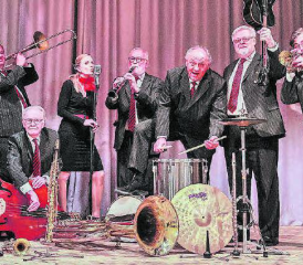 Waldfest im Niedetel in Teufenthal: Die Bridge Pipers Jazz Band aus Brugg spielt am Samstagabend. (Bild: zVg.)