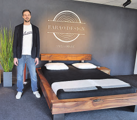 Schmuckstücke und Kunstwerke aus Holz: Fabian Huber verarbeitet Schweizer Massivholz zu originellen Möbelstücken. (Bilder: hg.)