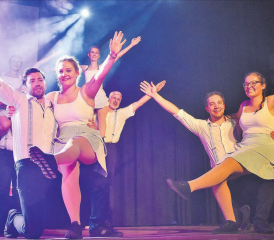 S’Lüpuerland esch schön: Der Turnverein Leutwil konnte in der Mehrzweckhalle endlich wieder einmal ein spektakuläres Feuerwerk an gelungenen Darbietungen zünden. (Bilder: hg.)