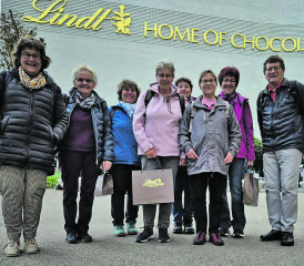 Die Trachtengruppe Leutwil zeigte Spontanität und verlängerte kurzerhand ihren Vereinsausflug mit einer Schifffahrt und einem Abendessen. (Bild: zVg.)