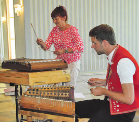 Ein besonderes Schmankerl: Nicolas Senn trat zusammen mit Barbara Schirmer auf.