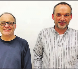 Seit 35 Jahren aktive Mitglieder bei der Musikgesellschaft Böju: Thomas Graf (links) und Thomas Haller. (Bild: zVg.)