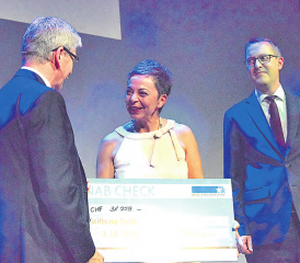 Luzia Lanz kehrte nicht mit leeren Händen nach Seon zurück: Für die Igelstation der Stiftung Satis ist die nahe Zukunft gesichert.