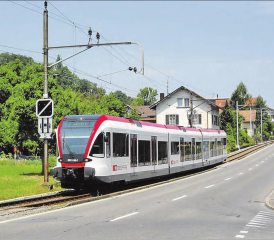 Die Seetalbahn hat bald freie Fahrt: Die Sanierungsarbeiten auf der Strecke zwischen Lenzburg und Luzern können mit dem beantragten Kredit bald abgeschlossen werden. (Bild: zVg.)