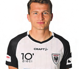 Aussenverteidiger Marcin Dickenmann bleibt ein Jahr länger beim FC Aarau. (Bild: zVg.)