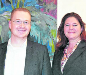 Erhielten das Gemeindebürgerrecht Schöftlands: André Krohn und Lenka Habe. (Bild: aw.)