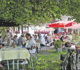 Ausflugsziel Trolerhof: Willkommen in der guten Stube in Menziken! (Bild: mars.)
