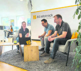 Berufsbildner bei AS infotrack: Petra Schär, Pascal Müller und Andreas Gurtner (von links) (Bild: zVg.)