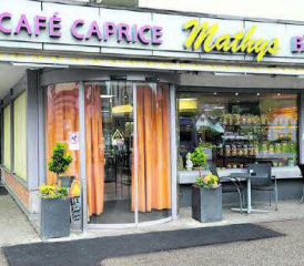 Die Gartenwirtschaft des Café Caprice vom Beck Mathys in Schöftland (Bild: rc.)