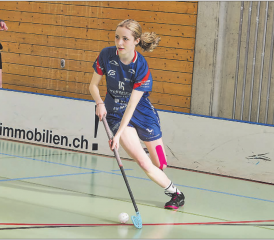 Lok Reinach – hier mit Nuia Villiger – freut sich auf spannende Playoff-Spiele gegen Bassersdorf Nürensdorf. (Bild: Roland Jaus)