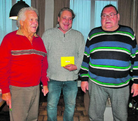 Die glücklichen Meister der Jasskarten in Seon. (Bild: hh)