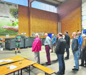 Vieles wird neu: Die Parteiversammlung der FDP Menziken fand im Recycling-Point statt. (Bild: zVg.)