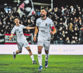 Valon Fazliu ist mit seinen zwei Treffern und nun insgesamt 55 Toren zum zweitbesten Torschützen in der Aarauer Vereinsgeschichte geworden. Mehr Tore hat nur Charly Herbert geschossen. (Bild: Sarah Rölli)