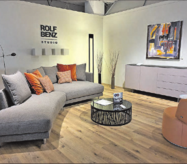 Polstergruppe von Rolf Benz, Sideboard von Möbel Betschart (Bild: zVg.)