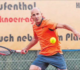 Philippe Ruch (R1, TC Teufenthal), gewann in der Kategorie Männer 45+. (Bild: fba.)