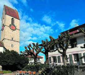 Kreative Kochkunst im Gasthaus zum Ochsen in Schöftland, dafür steht Gastgeber Immanuel Kirisits. (Bild: zVg.)