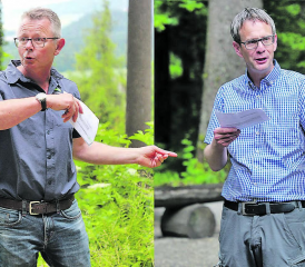 Zwei der Referenten zum Thema Wald: Revierförster und Betriebsleiter Marcel Hablützel (l.) und Fabian Dietiker, Leiter Abteilung Wald des Kantons Aargau hoben die Besonderheiten des Waldes und des Vertragswerks hervor. (Bilder: rc.)