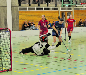 Die Reinacher Angreiferin Daria Hüsler traf gegen Team Aarau gleich zwei Mal. (Bild: Roland Jaus)
