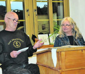 Sie machten Freitag, den 13. zum Abendthema: Elvira Schmed und Christian Oberli trafen im Museum auf ein aufmerksames Publikum. (Bild: st.)