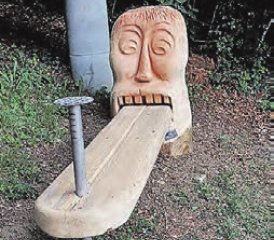 Die Lauschbank. Auf dem Rundweg durch den Stierenbergwald. (Bild: zVg.)