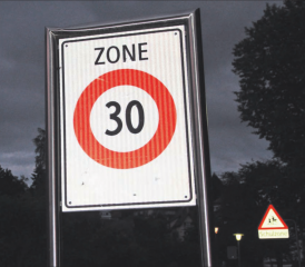 Tempo 30 auf allen Gemeindestrassen im Siedlungsgebiet wurde an der Gemeindeversammlung klar abgelehnt. (Foto: Leandra Jordi)