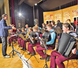 Im Herbst ist das nächste Konzert geplant: So soll es wieder aussehen, wenn der Handharmonika-Club Staffelbach sein Jahreskonzert gibt. (Archivbild: aw.).